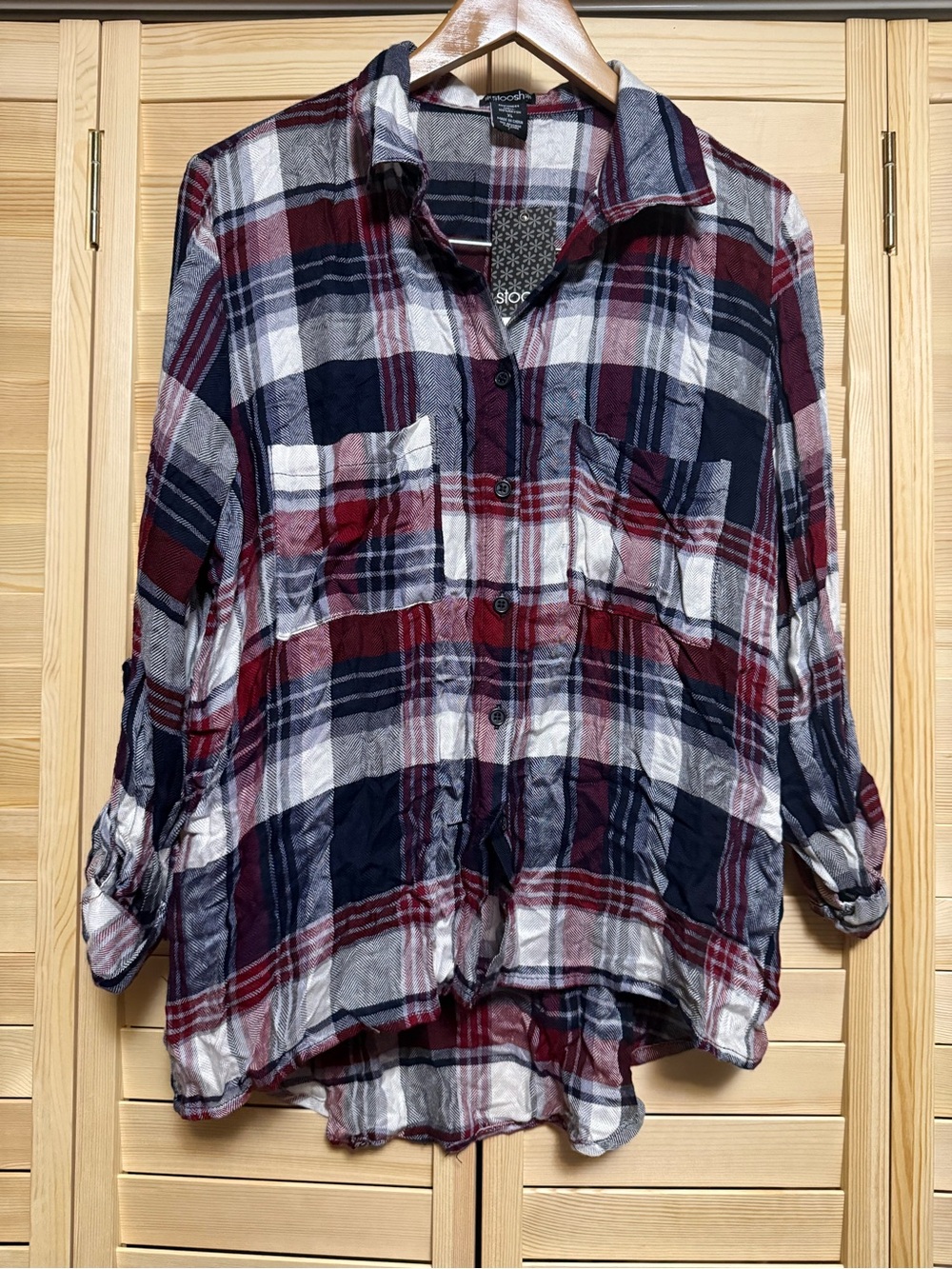 Stoosh Red Navy Plaid Button-Up Shirt